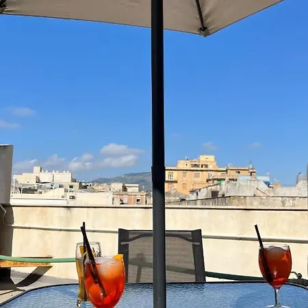 La Torre Dell'orologio Apartament * Trapani